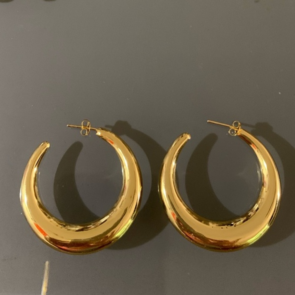 Argento Vivo Hoop Gold Earrings - Picture 4 of 7